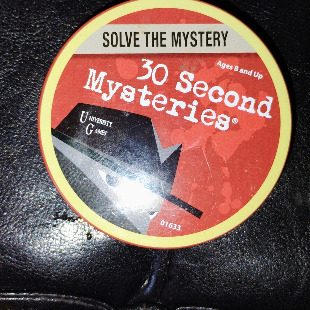 30 Second Mysteries Card Game - Red